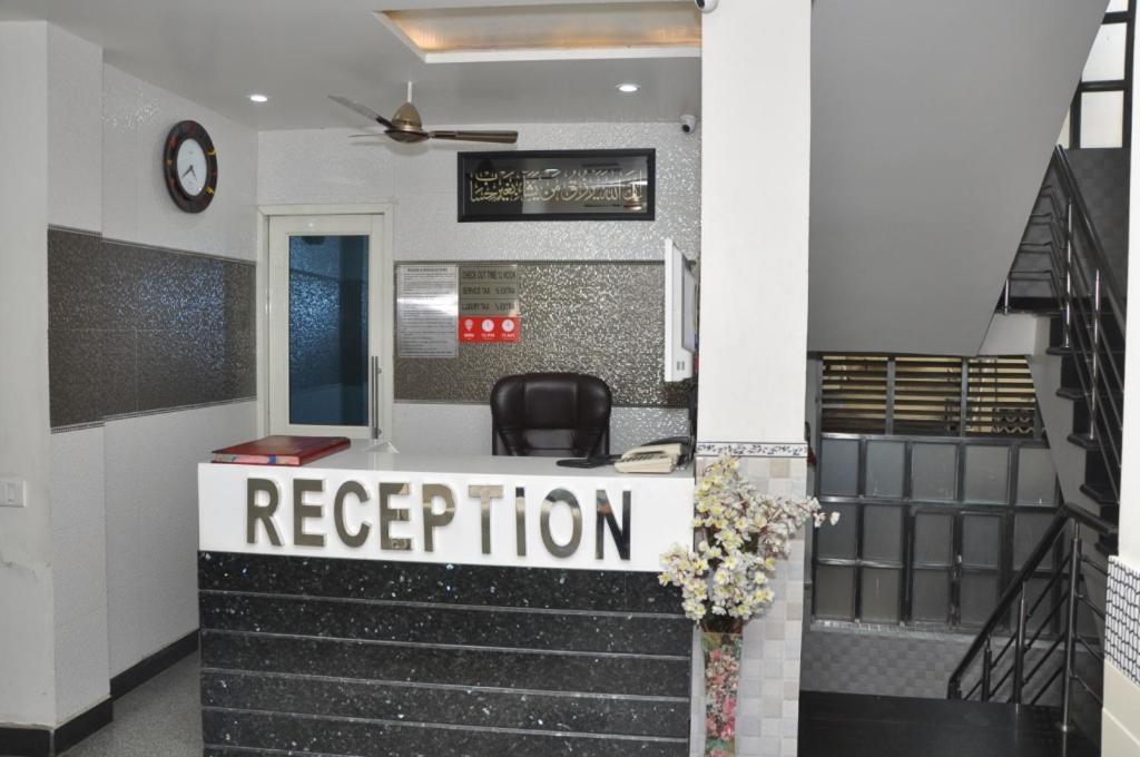 Hotel Al Gulzar Delhi  Exterior foto
