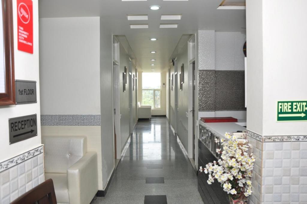 Hotel Al Gulzar Delhi  Exterior foto