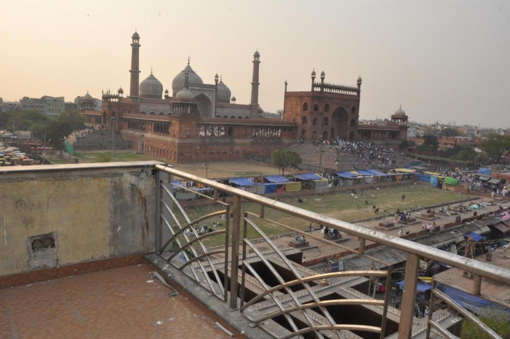Hotel Al Gulzar Delhi  Exterior foto